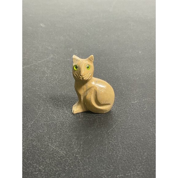Miniature Stone Beige Cat Figurine With Green Eyes - Picture 1 of 6